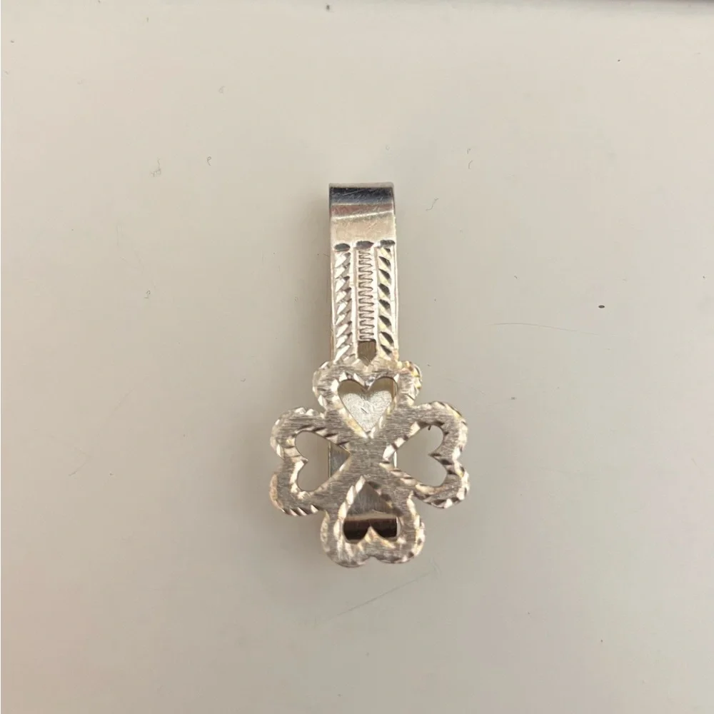 Sterling Silver 4 leaf clover imported money clip. Accessory